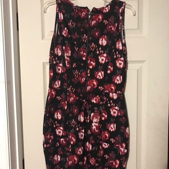 XL dress - Picture 3 of 3